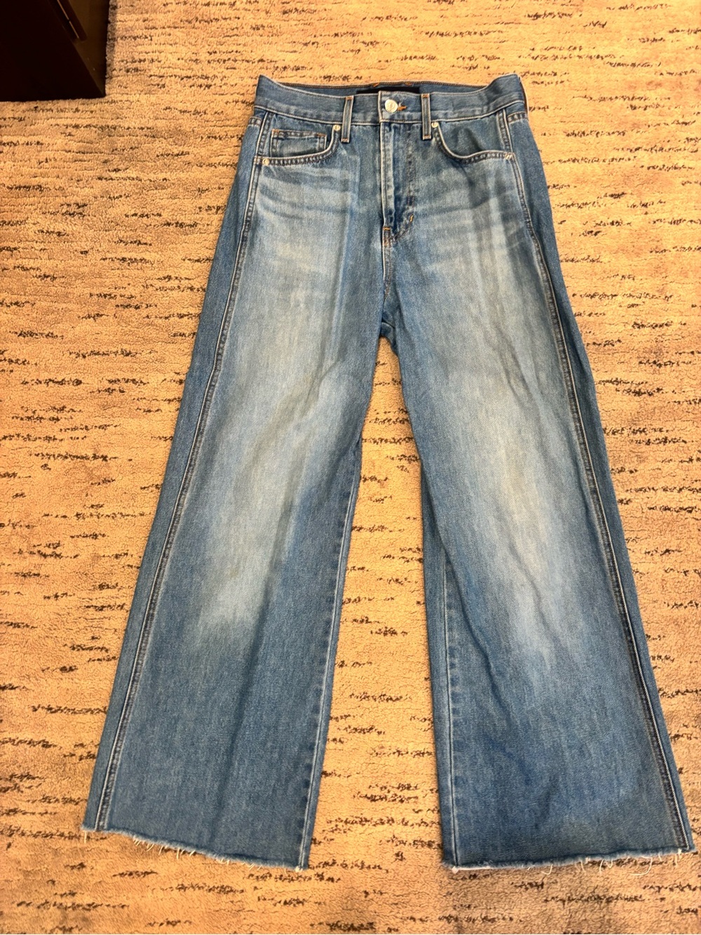 Veronica Beard Taylor Wide Leg Crop in Enough Said wash size 27